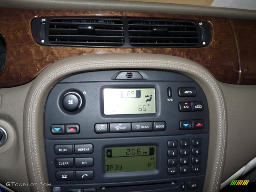 2003 S-Type 3.0 - Seafrost Metallic / Ivory photo #31