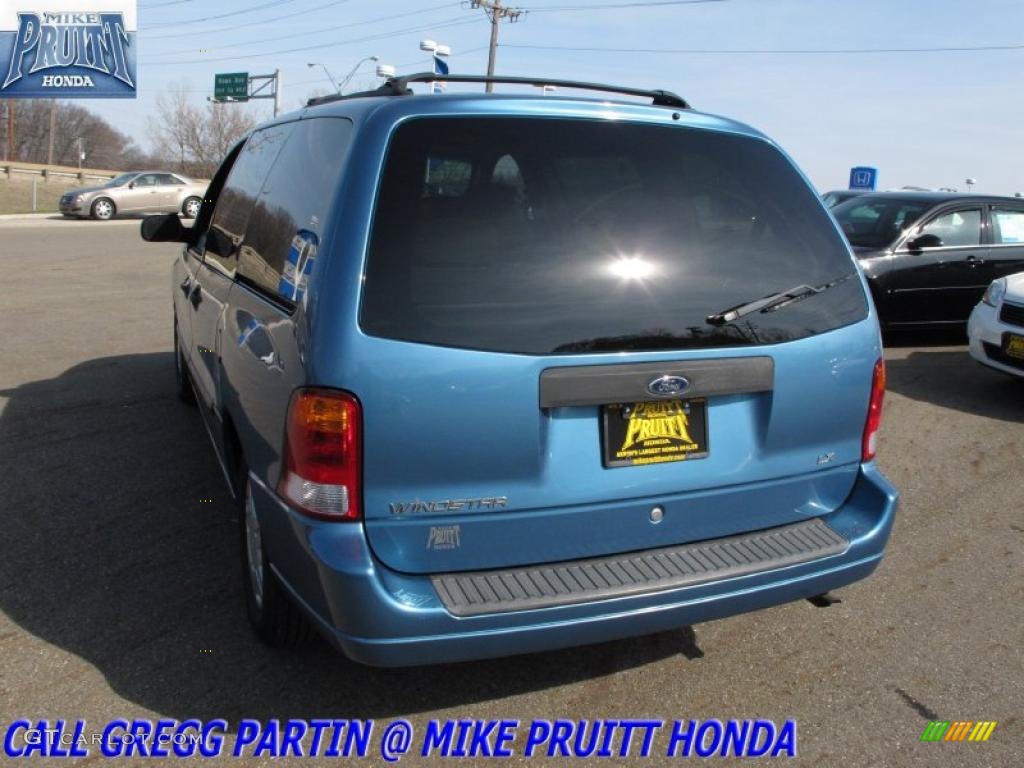 2003 Windstar LX - Light Sapphire Blue Metallic / Medium Graphite photo #2