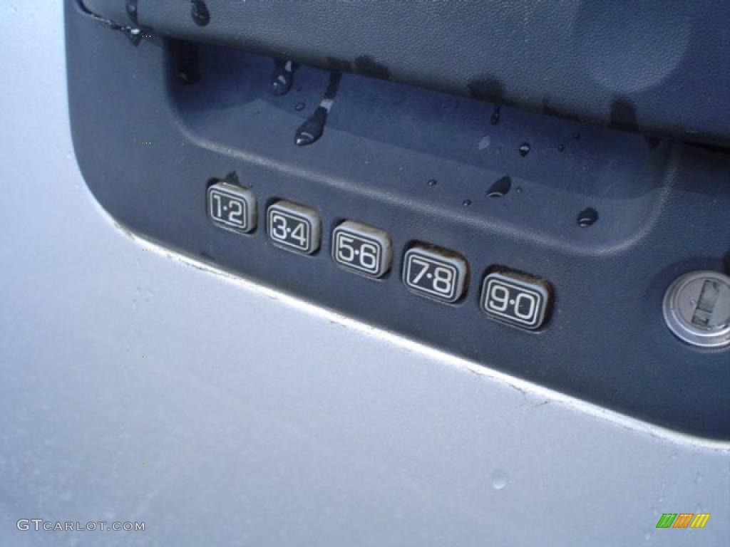 2005 F150 XLT SuperCab - Silver Metallic / Medium Flint Grey photo #10