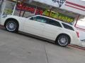 2005 Cool Vanilla White Dodge Magnum SE  photo #2