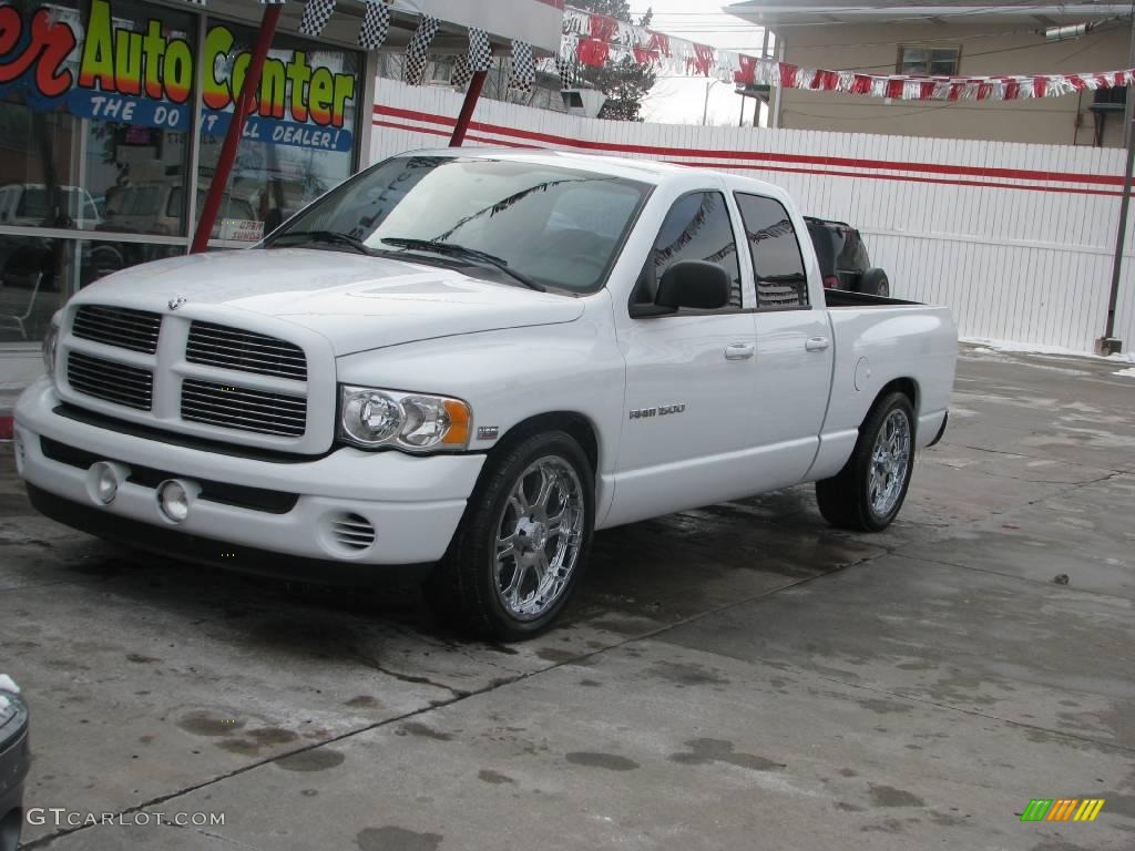 2005 Ram 1500 SLT Quad Cab - Bright White / Dark Slate Gray photo #12