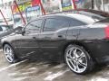 2006 Brilliant Black Crystal Pearl Dodge Charger SE  photo #2