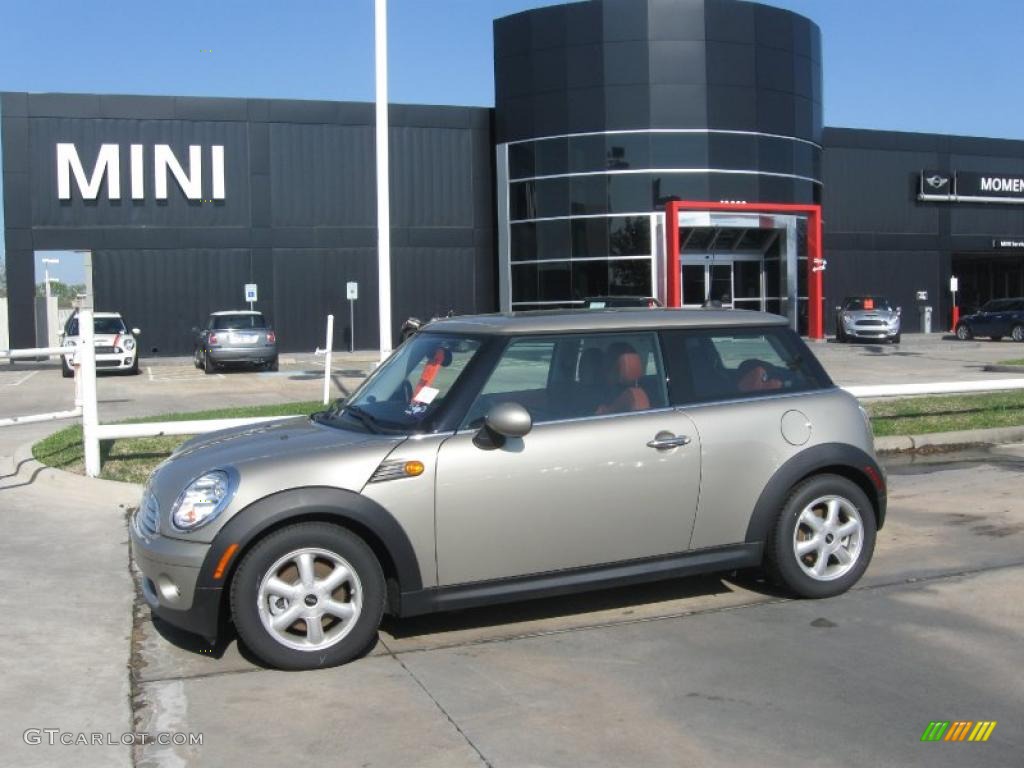 Sparkling Silver Metallic Mini Cooper