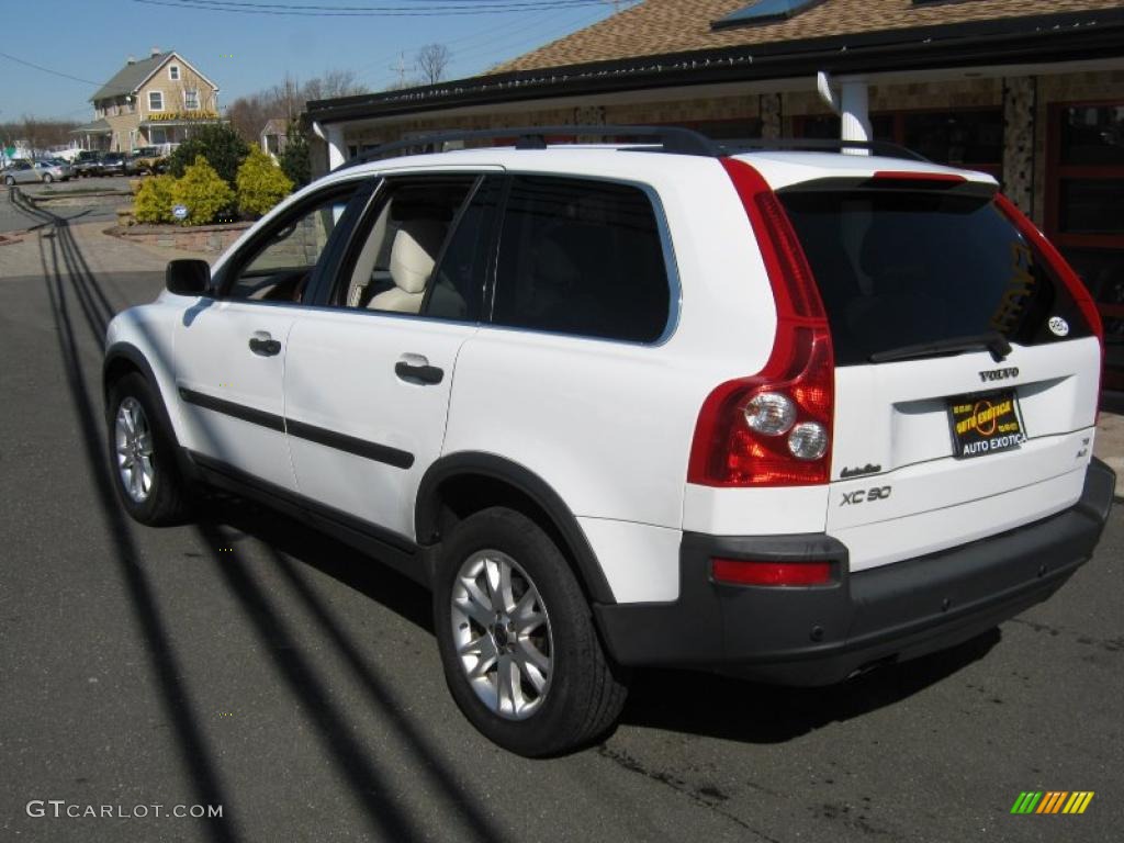 2005 XC90 T6 AWD - Ice White / Taupe/Light Taupe photo #4