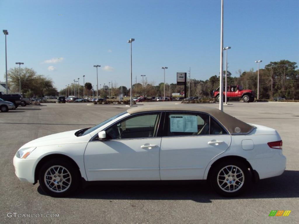 2004 Accord LX Sedan - Taffeta White / Ivory photo #2