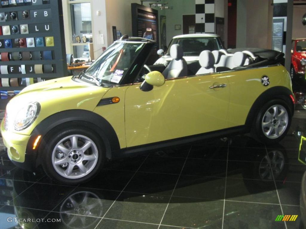 2009 Cooper Convertible - Interchange Yellow / Black/Yellow photo #1