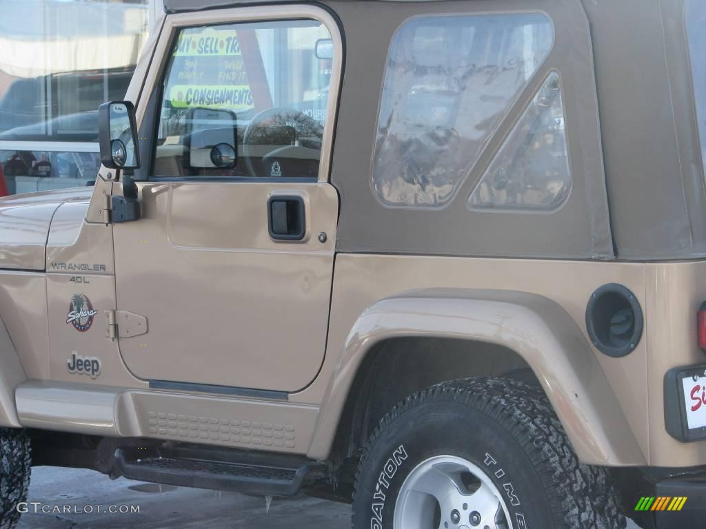 1999 Wrangler Sahara 4x4 - Desert Sand Pearlcoat / Camel/Dark Green photo #4