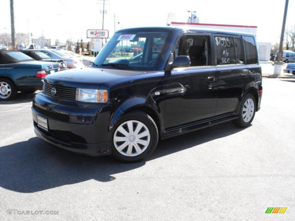 2004 xB  - Blue Onyx Pearl / Dark Charcoal photo #1