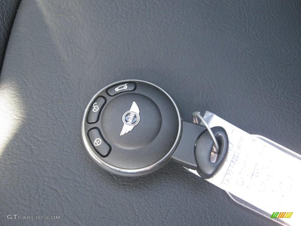 2009 Cooper S Hardtop - Horizon Blue / Black/Grey photo #20