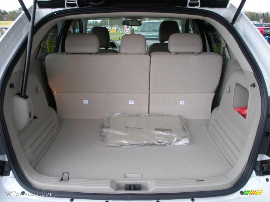 2010 Edge SEL - White Suede / Medium Light Stone photo #10