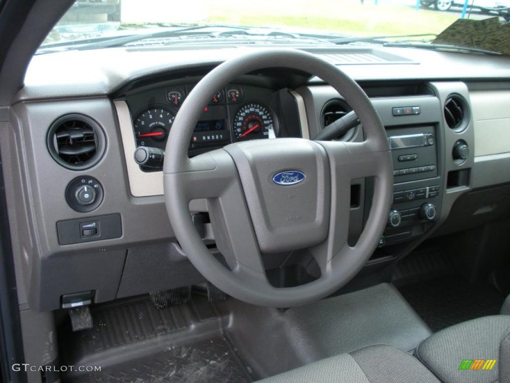 2010 F150 XL Regular Cab - Tuxedo Black / Medium Stone photo #6