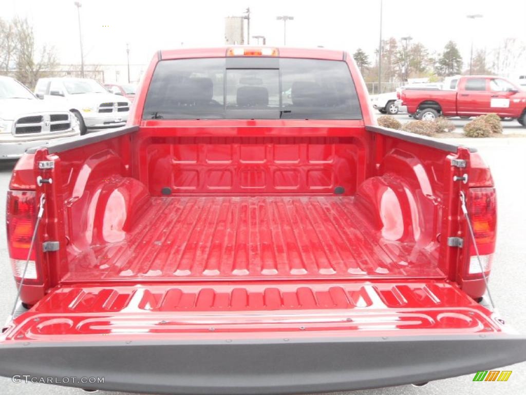 2010 Ram 1500 Big Horn Crew Cab 4x4 - Inferno Red Crystal Pearl / Dark Slate/Medium Graystone photo #4