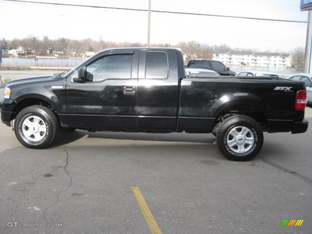 2005 F150 STX SuperCab 4x4 - Black / Medium Flint Grey photo #7