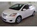Polar White - Yaris Sedan Photo No. 4