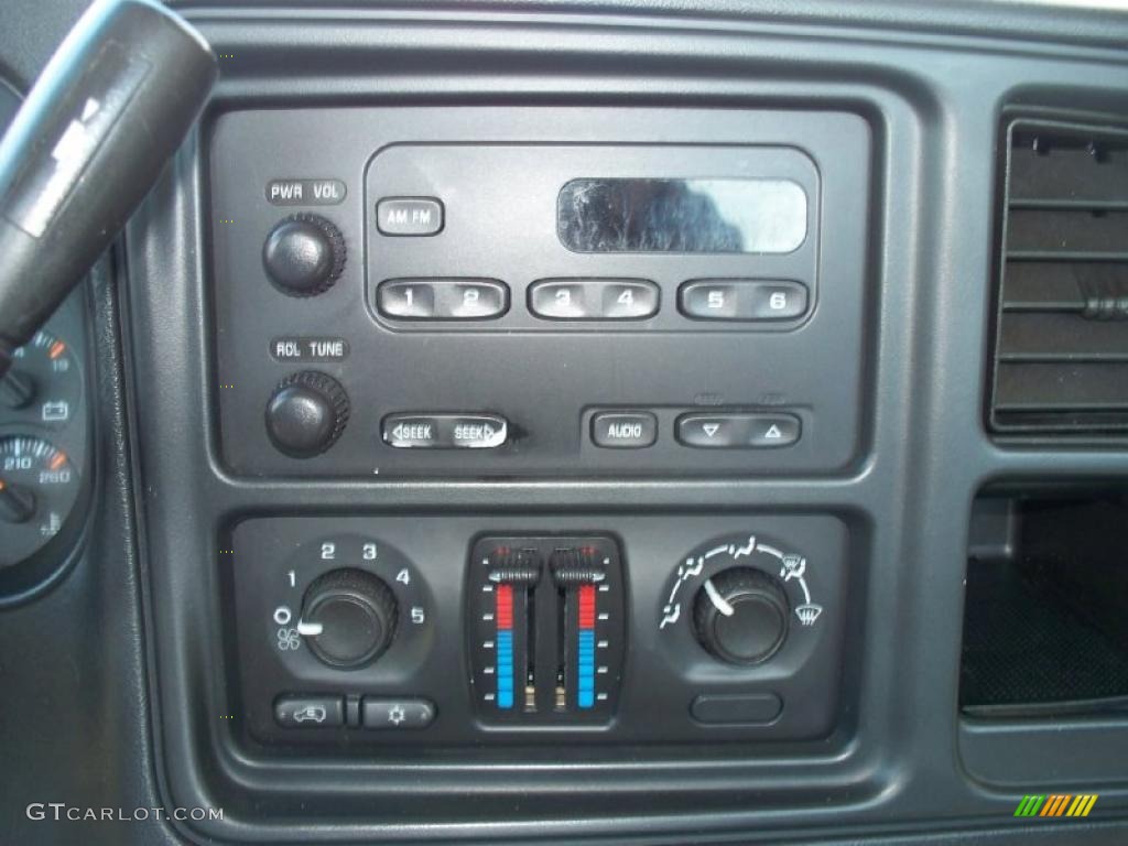 2005 Silverado 1500 Regular Cab - Summit White / Dark Charcoal photo #8