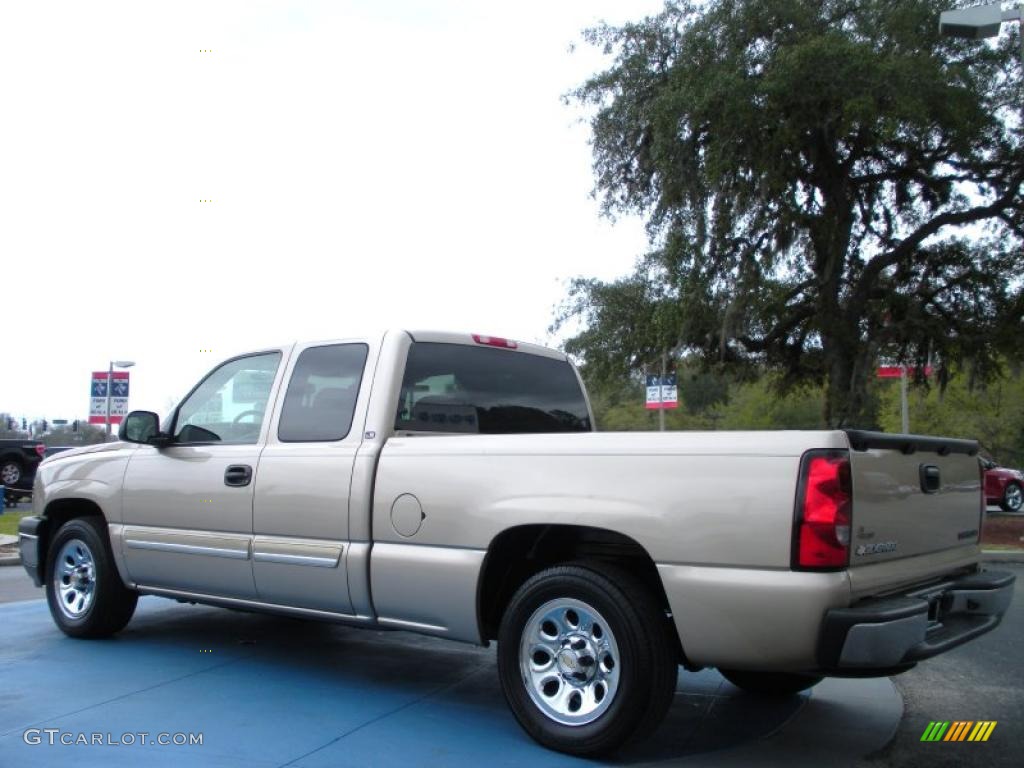 2005 Silverado 1500 LS Extended Cab - Sandstone Metallic / Tan photo #3