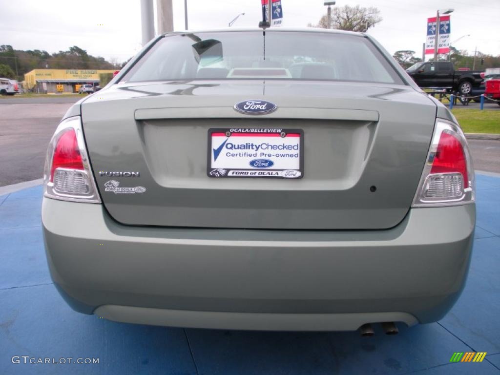 2008 Fusion S - Moss Green Metallic / Medium Light Stone photo #4