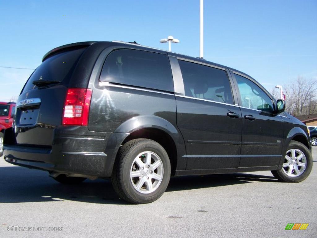 2008 Town & Country Touring - Brilliant Black Crystal Pearlcoat / Medium Slate Gray/Light Shale photo #6