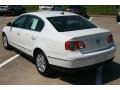 Candy White - Passat 2.0T Sedan Photo No. 8