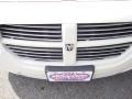 2007 Stone White Dodge Magnum SXT  photo #12