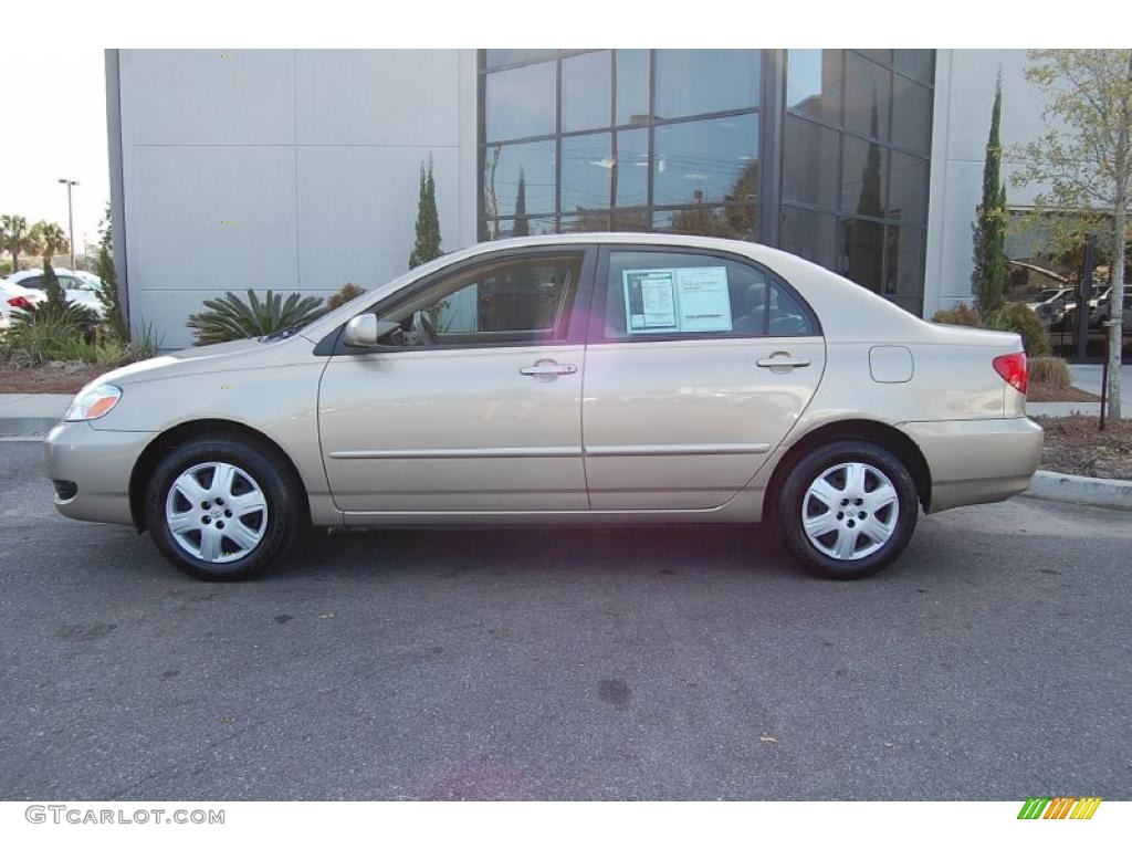 2006 Corolla LE - Desert Sand Mica / Beige photo #2
