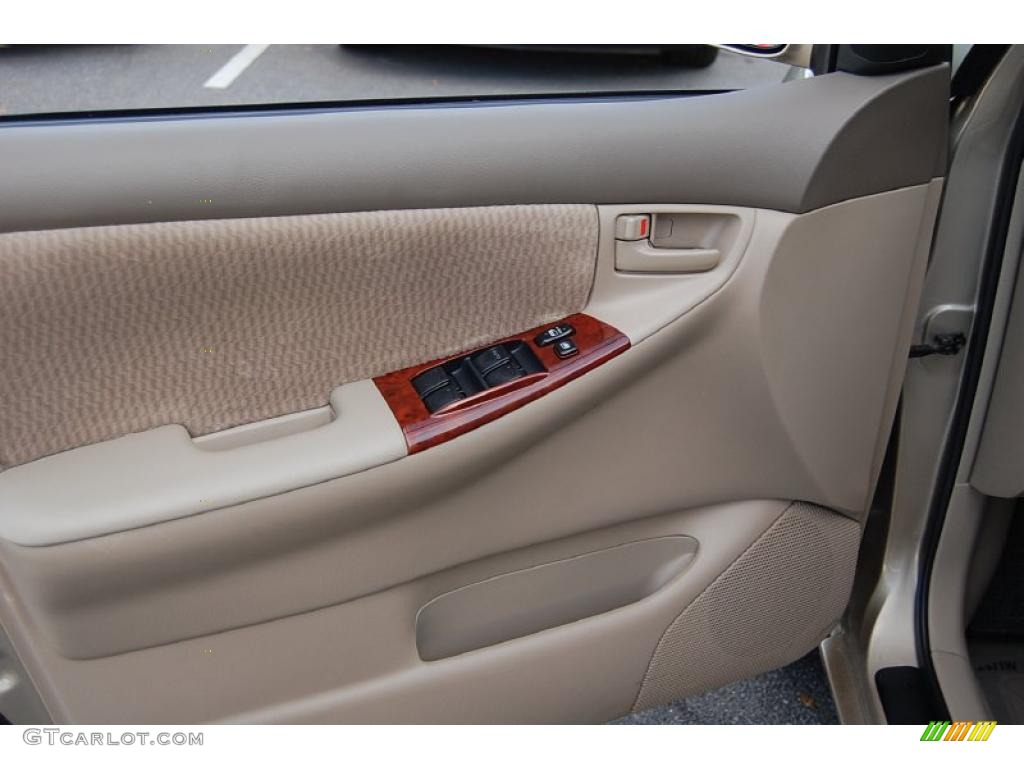 2006 Corolla LE - Desert Sand Mica / Beige photo #6
