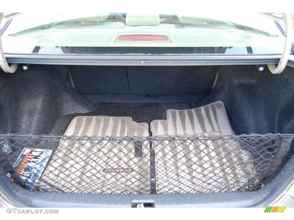 2006 Corolla LE - Desert Sand Mica / Beige photo #8