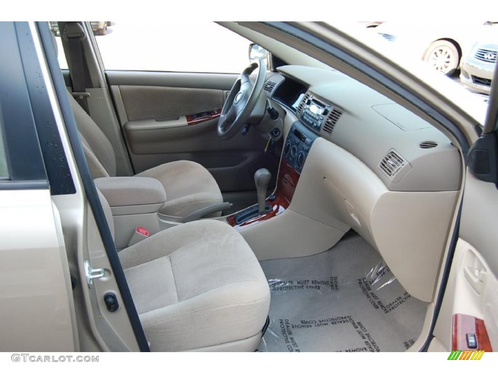 2006 Corolla LE - Desert Sand Mica / Beige photo #11