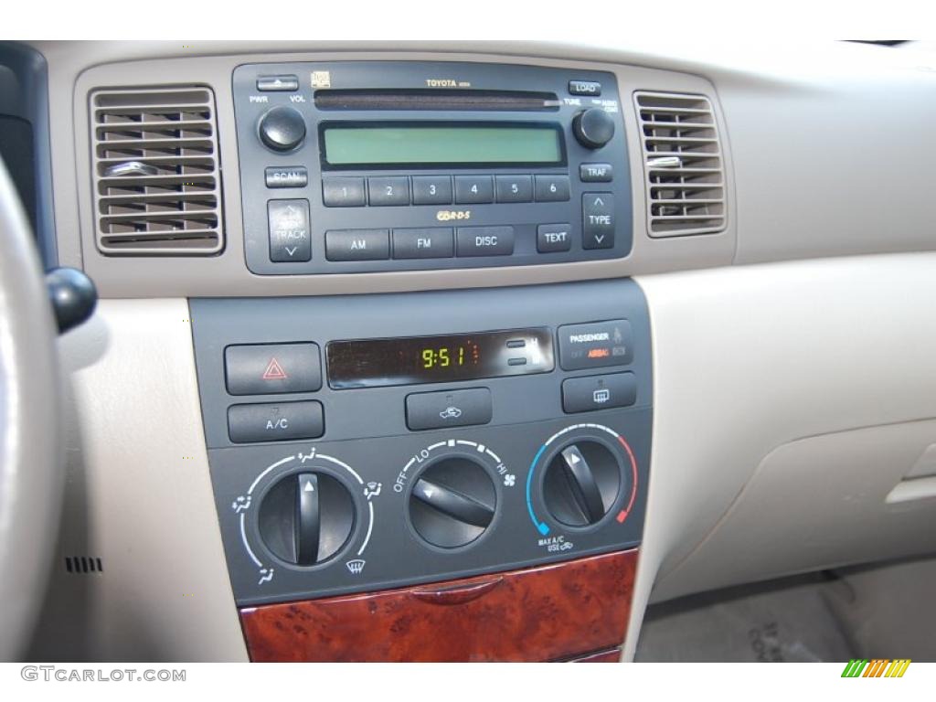 2006 Corolla LE - Desert Sand Mica / Beige photo #21