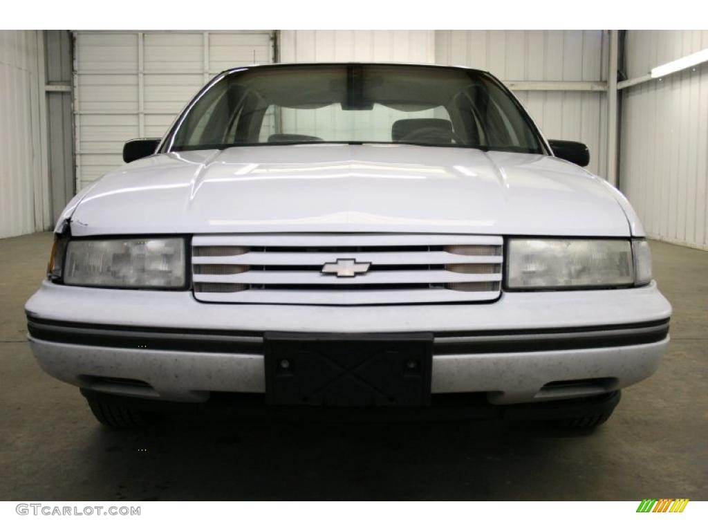 1993 Lumina Sedan - Bright White / Gray photo #3