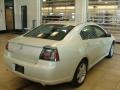 Dover White Pearl - Galant SE Photo No. 4