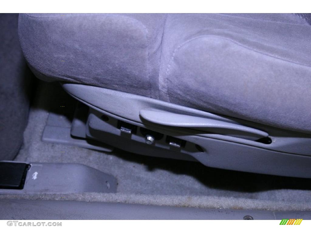 1993 Lumina Sedan - Bright White / Gray photo #34