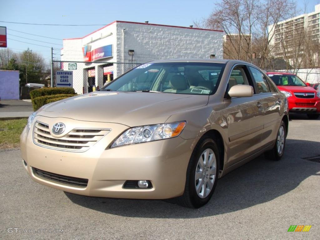 2008 Camry XLE V6 - Desert Sand Mica / Bisque photo #1