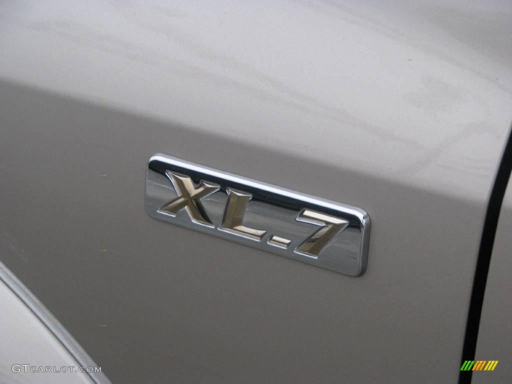 2004 XL7 EX 4x4 - Cool Beige Metallic / Beige photo #8