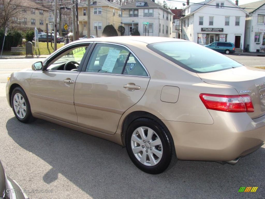 2008 Camry XLE V6 - Desert Sand Mica / Bisque photo #8