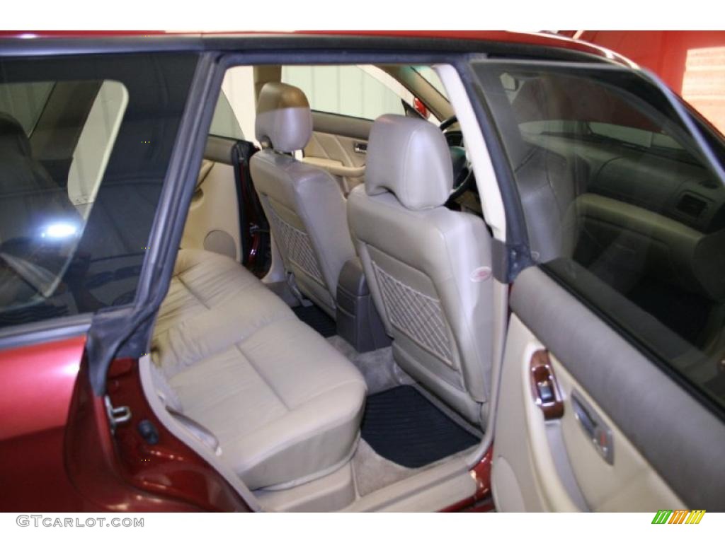 2003 Outback Limited Wagon - Regatta Red Pearl / Beige photo #10