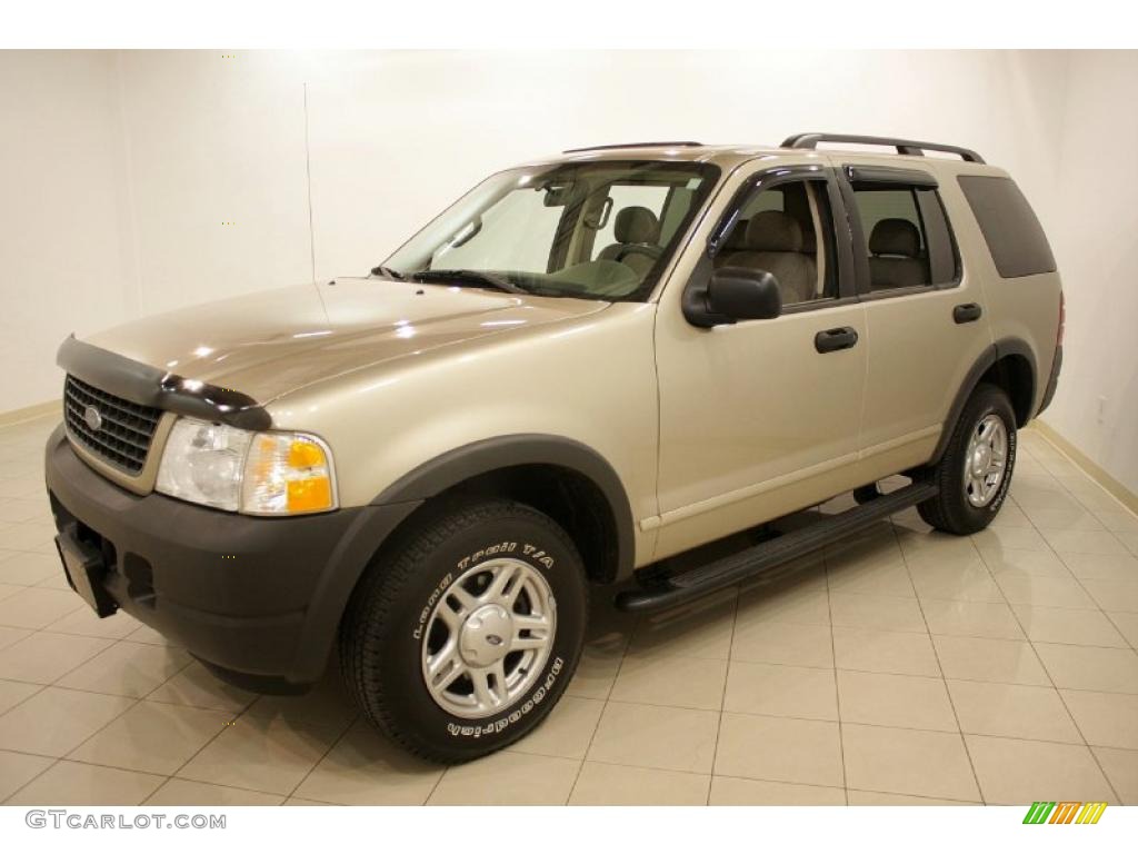 2003 Explorer XLS 4x4 - Harvest Gold Metallic / Medium Parchment Beige photo #3