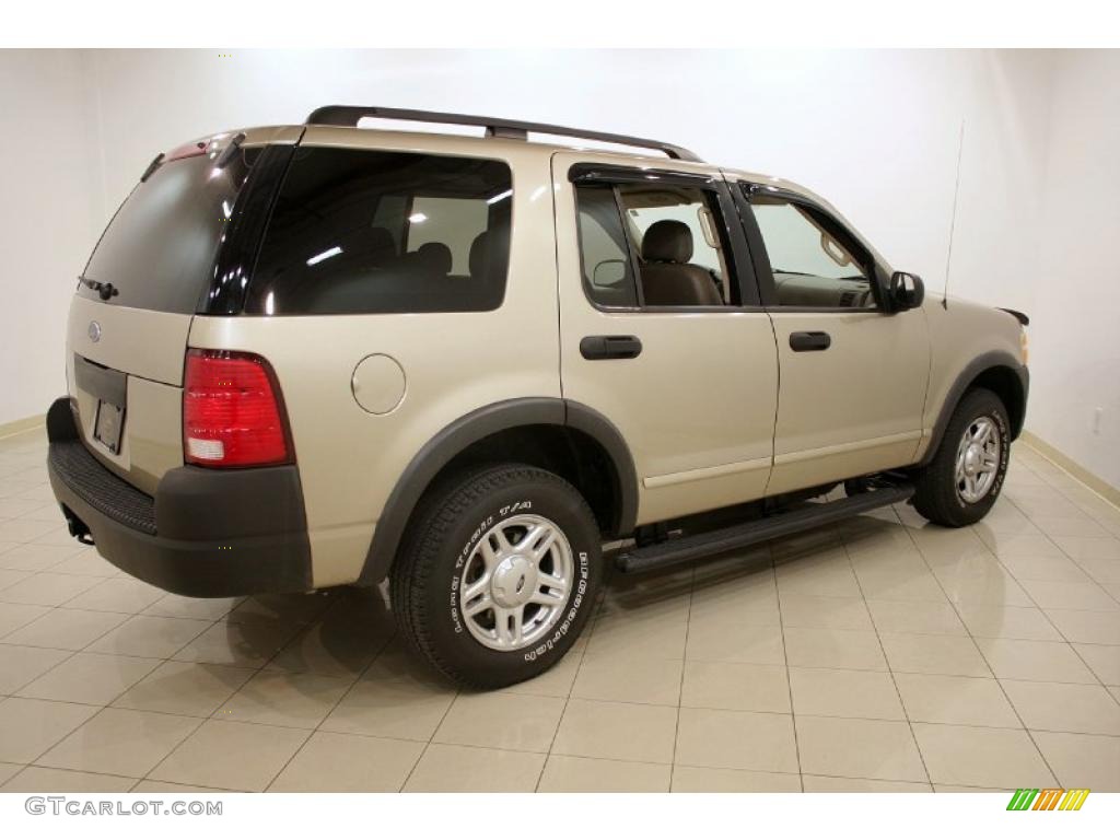 2003 Explorer XLS 4x4 - Harvest Gold Metallic / Medium Parchment Beige photo #7