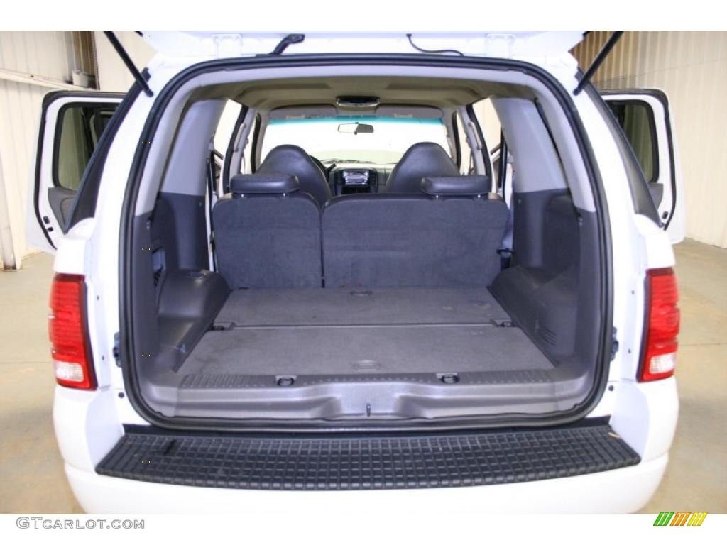 2002 Explorer XLS 4x4 - Oxford White / Graphite photo #12