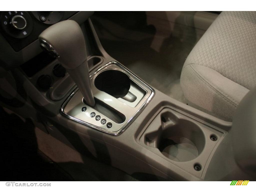 2007 Malibu LS Sedan - White / Titanium Gray photo #14