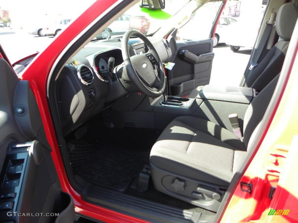 2010 Explorer XLT Sport - Torch Red / Black photo #8