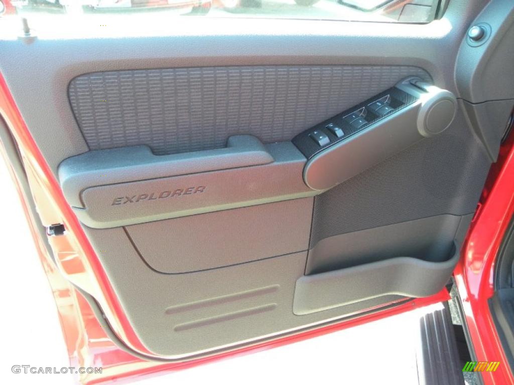 2010 Explorer XLT Sport - Torch Red / Black photo #17