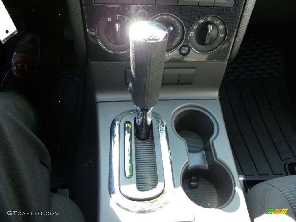 2010 Explorer XLT Sport - Torch Red / Black photo #23