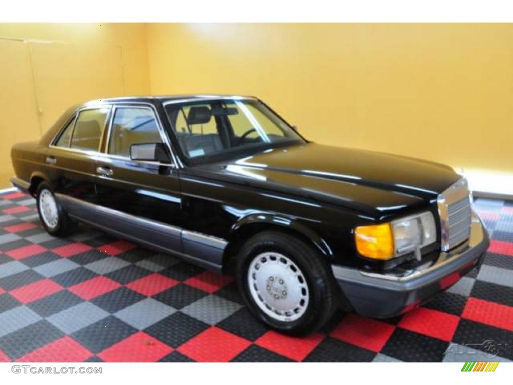 1989 Black MercedesBenz S Class 300 SE Sedan 27325134