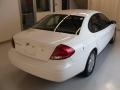 2007 Vibrant White Ford Taurus SE  photo #4