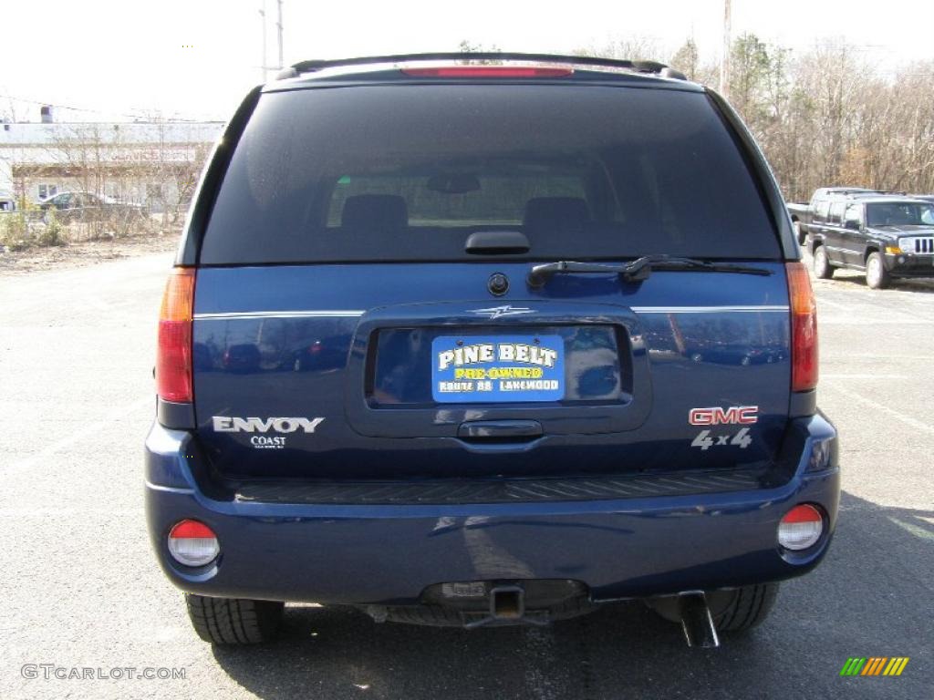 2004 Envoy SLT 4x4 - Indigo Blue Metallic / Medium Pewter photo #6