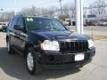 Black - Grand Cherokee Laredo 4x4 Photo No. 2
