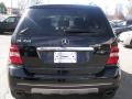 Black - ML 350 4Matic Photo No. 23