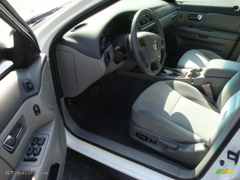 2002 Sable GS Sedan - Vibrant White / Medium Graphite photo #11