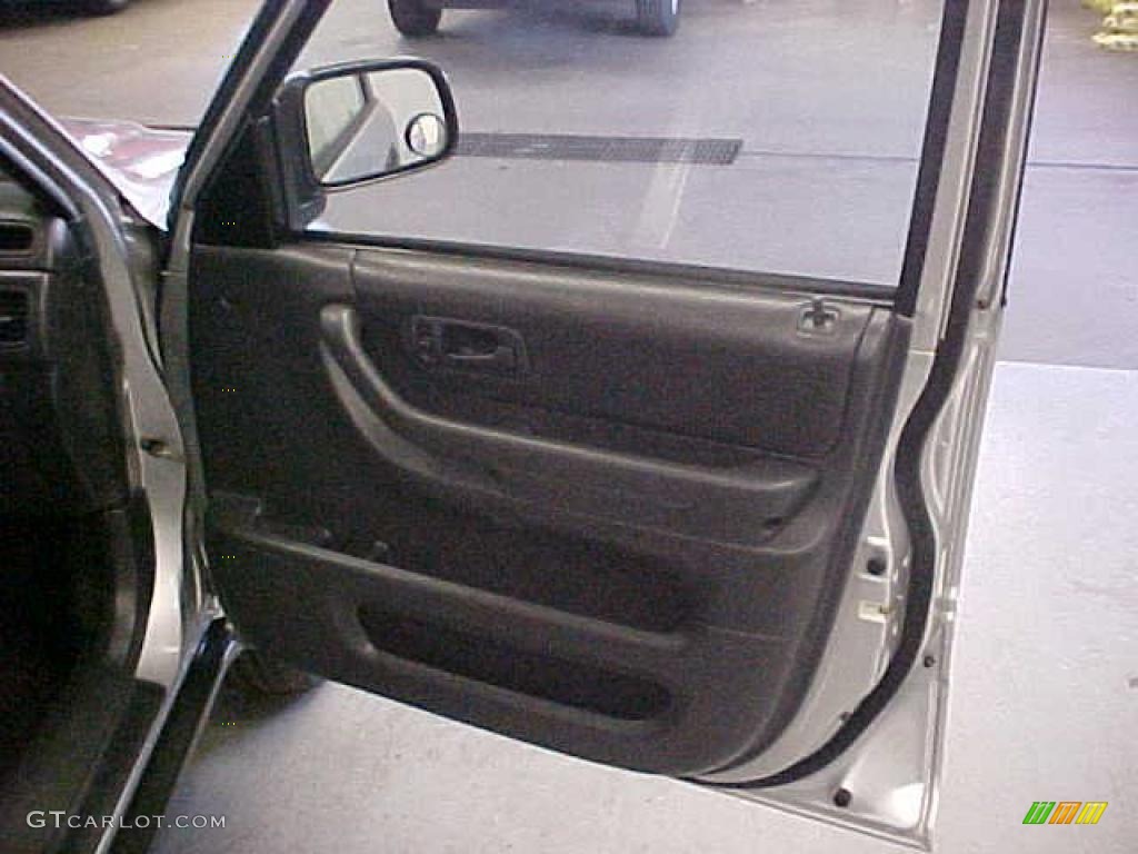 2001 CR-V LX 4WD - Satin Silver Metallic / Dark Gray photo #7
